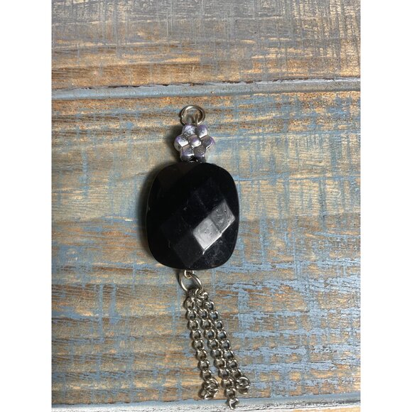 Black Faceted Pendant With Flower Charm & Silver Chain Tassel - Picture 1 of 3